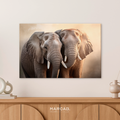 Elefante bebé junto a su madre